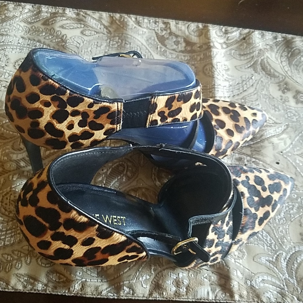 Brand new shoes cheetah soft style - Picture 5 of 8